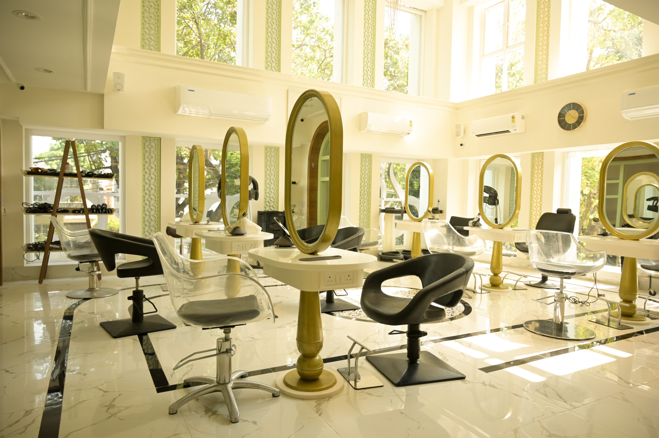 Best Salon in Fraser Town